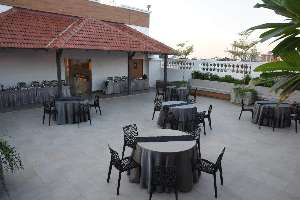Hotel Rathna Residency - Near Us Consulate Madrás Exterior foto